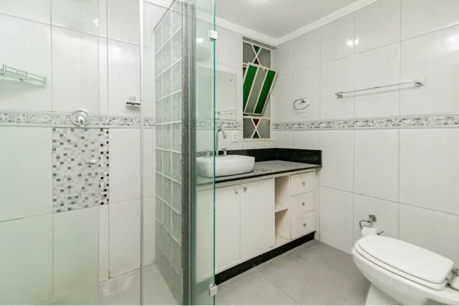 Imagem TFPA 2512 Apto 612491035-17 - Apartamento à venda no bairro Três Figueiras - Porto Alegre/RS
