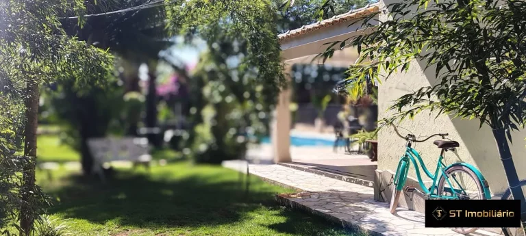 Imagem Chacara no Centro de Atibaia/SP -Terreno de 1.500M² com 2 Casas Incriveis