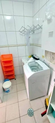 Imagem CASA 300 MTS DA PRAIA COM PISCINA