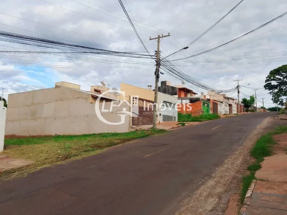 Imagem Terreno à venda em Campo Grande-MS, no Residencial Gama com 250,00 m² de área. Venha conferir!