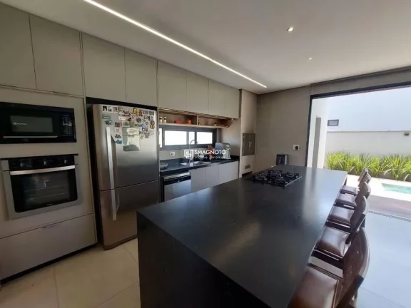 Imagem Sobrado com 3 dormitórios à venda, 246 m² por R$ 2.250.000,00 - Santa Rosa - Piracicaba/SP