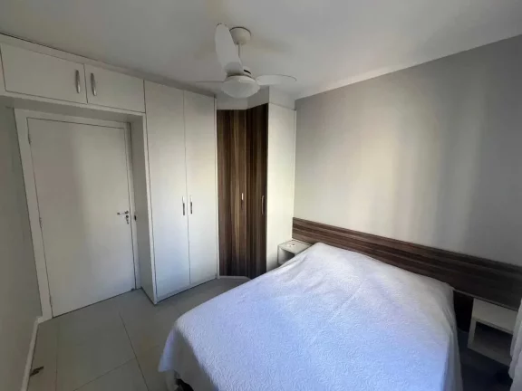 Imagem Apartamento Mobiliado com 1 dormitórios sendo 1 vagas de garagem em Balneário Camboriú