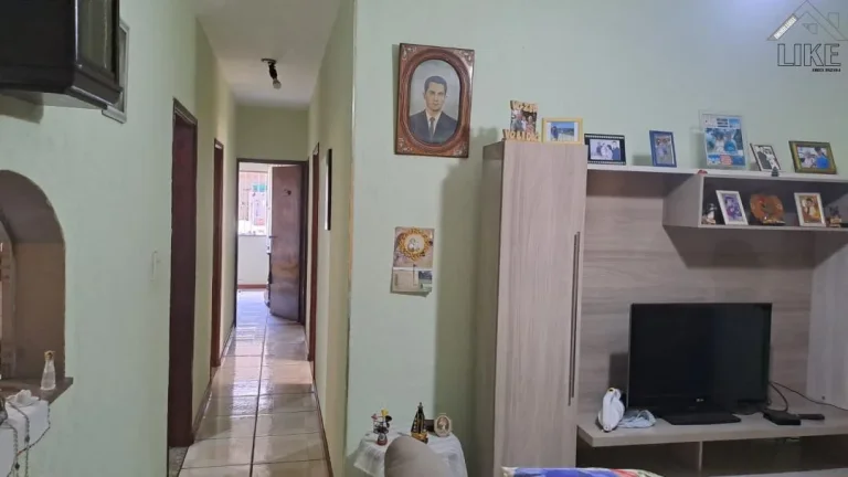 Imagem Casa à venda em São José dos Campos, Vila Tatetuba - 180m²