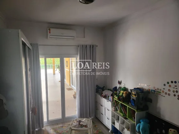 Imagem Vale dos Lagos | 3 Dormitórios (Suíte/Americanos) | 4 Vagas | 1.400 m²