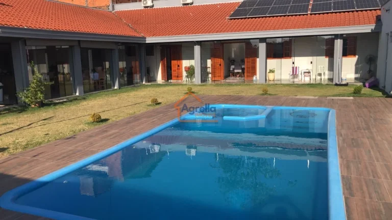 Imagem Casa à venda no bairro Parque das Laranjeiras - Mogi Mirim/SP
