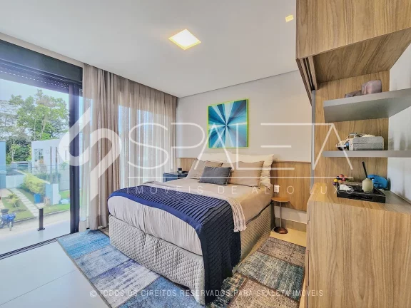 Imagem Magnífica residência totalmente mobiliada, decorada e com elevador à venda em Riviera de São Lourenço