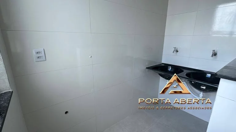 Imagem Casa Geminada Cidade Nova - 02 Quartos - CÓD 1588