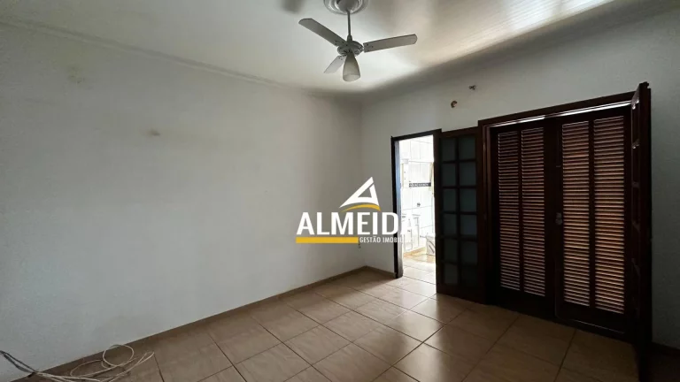 Imagem Casa com 3 dormitórios à venda, 252 m² por R$ 630.000,00 - Jardim D'itália - Santa Gertrudes/SP