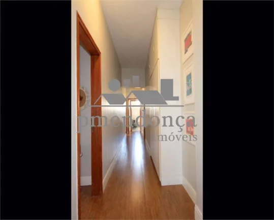 Imagem Apartamento em Pinheiros com 4 quartos sendo 2 suítes e 3 vagas, 253 m2