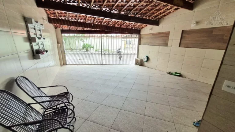 Imagem Casa espetacular à uma quadra da praia com dois quartos sendo uma suíte
