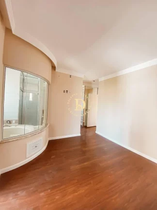 Imagem Sobrado - Jacareí - Bairro Villa Branca - 4 dormitórios (4 suítes) 239 m²