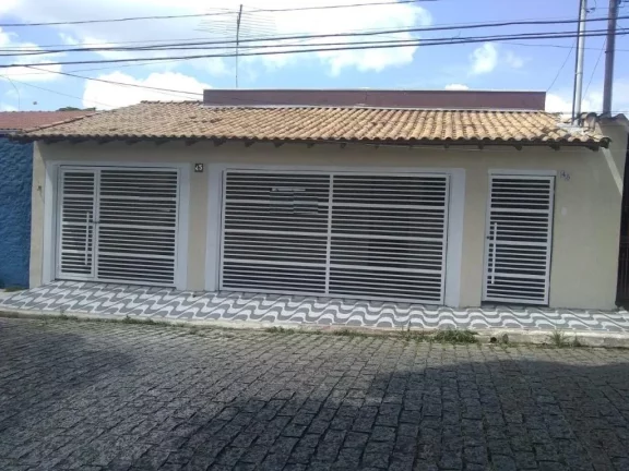 Imagem Casa com 3 dormitórios à venda, 147 m² por R$ 680.000,00 - Centro - Suzano/SP