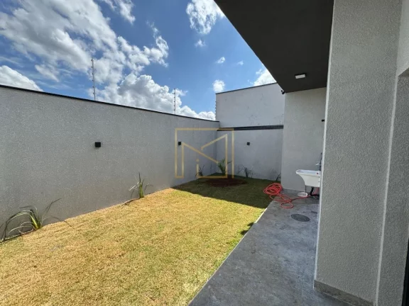 Imagem Casa no Jardim Vasconcelos, Hortolândia: 2 Dormitórios (1 Suíte) e 2 Vagas de Garagem!
