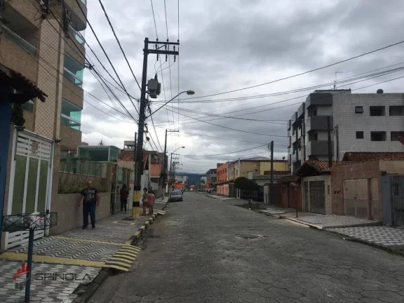 Imagem Sobrado com 2 dormitórios à venda, 58 m² por R$ 300.000,00 - Aviação - Praia Grande/SP