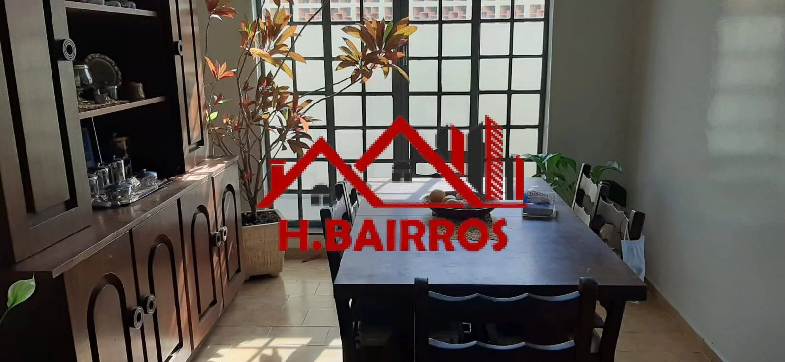 Casa 03 Dormitórios, 01 Suíte à Venda- Jardim das Indústrias