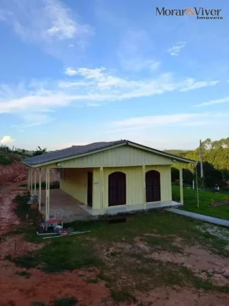 Imagem Chácara para Venda em Quitandinha, São Gabriel, 2 dormitórios, 1 banheiro, 3 vagas