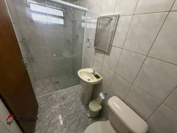 Imagem Casa com 2 dormitórios à venda, 80 m² por R$ 370.000,00 - Maracanã - Praia Grande/SP