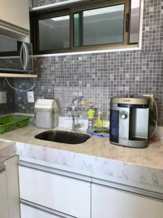 Vendo Apartamento Duplex, com 120 m², 02 Quartos (Sendo 01 suíte), 02 Vagas de Garagem.