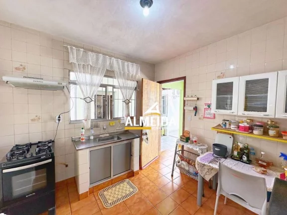 Imagem Casa com 4 dormitórios à venda, 245 m² por R$ 820.000,00 - Jardim Portugal - Rio Claro/SP