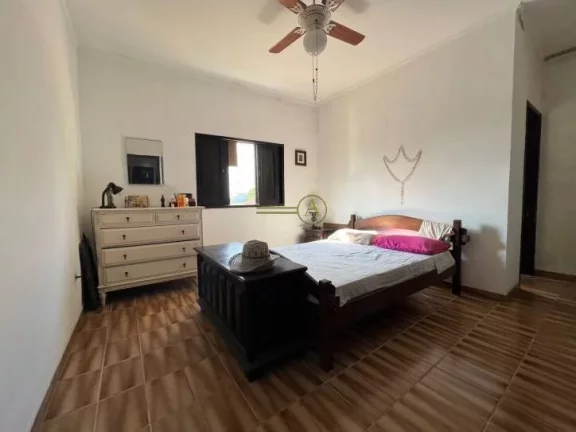 Imagem Apartamento à venda no Balneário Belmira Novaes em Peruíbe à 300m da praia