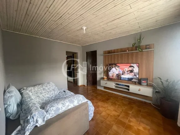 Imagem Casa à venda em Campo Grande-MS: 3 quartos, 3 salas, 1 banheiro, 5 vagas de garagem, 144m² no Jardim Tijuca.