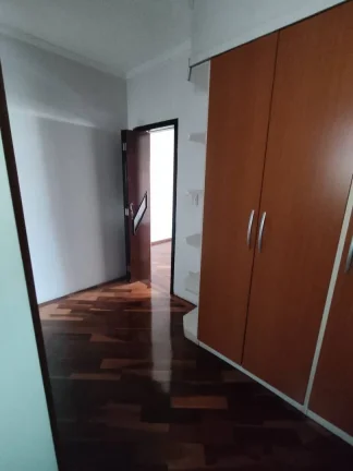 Imagem Sobrado para Locação em Santo André - Conforto, Espaço e Excelente Local.
