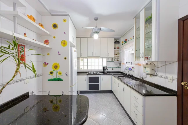 Imagem Casa de 4 quartos, 1 suíte no Santo Inácio