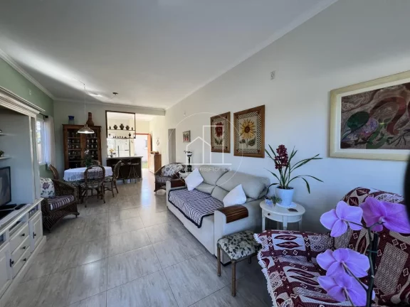 Imagem Casa para Venda em Florianópolis / SC no bairro São João do Rio Vermelho