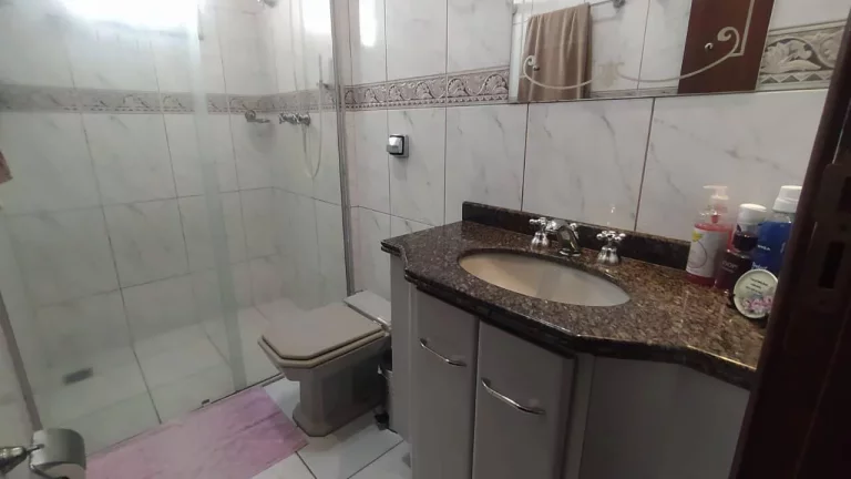 Imagem Casa para Venda em Maringá / PR no bairro Jardim Imperial