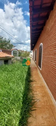 Imagem Casa para Venda em São Roque, Jardim Flórida, 3 dormitórios, 1 suíte, 2 banheiros, 1 vaga