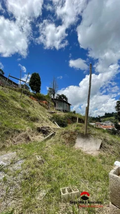 Imagem Terreno a Venda no bairro Nova Suiça em Campos do Jordão-SP.