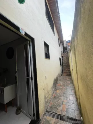 Imagem Sobrado com 4 dormitórios à venda, 100 m² por R$ 430.000,00 - Jardim São Benedito - Ferraz de Vasconcelos/SP