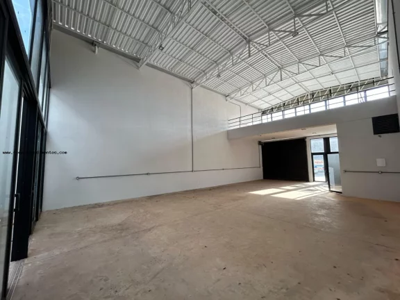 Imagem Barracão para Locação em Limeira, Jardim Porto Real IV, 2 banheiros, 2 vagas