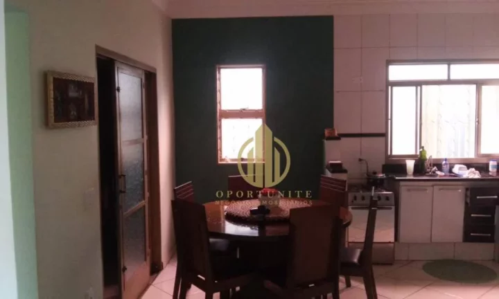 Imagem casa térrea com 3 dormitórios com suite aceita permuta.