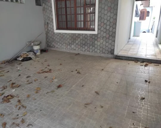 Imagem Linda casa térrea com um salão embaixo 2 dormitórios 1 suite FL55
