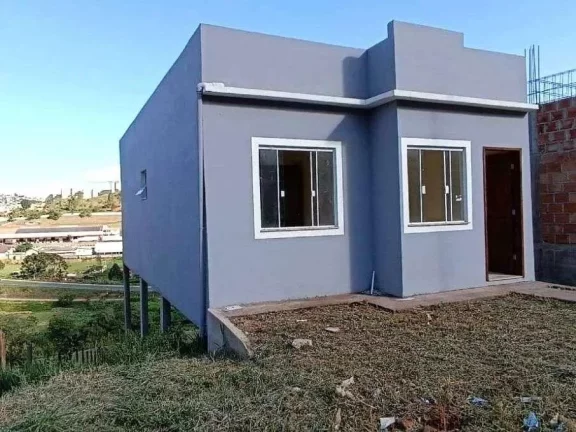 Imagem Ótima Oportunidade: Casa Nova com Suíte e Terreno para Futuros Projetos