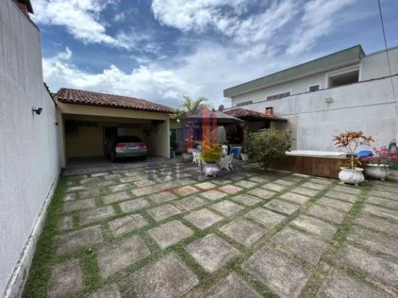 Imagem CASA EM INTERLAGOS 2
