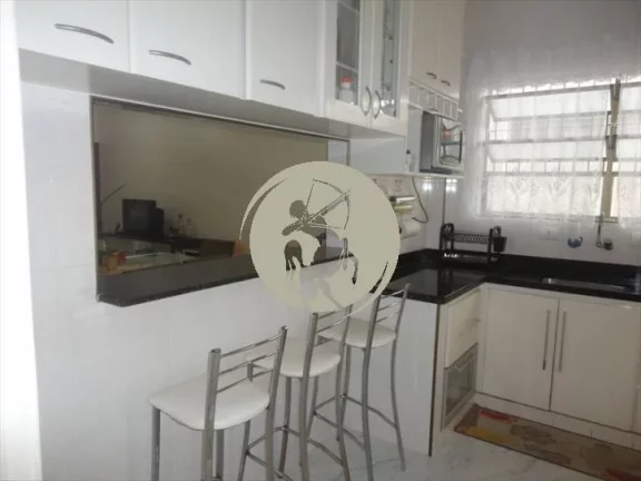 Imagem DESCRIÇÃO: SOBREPOSTA BAIXA COM 3 DORMITORIOS SENDO 1 SUITE WC DE EMPREGADA QUINTAL COM CHURRASQUE...