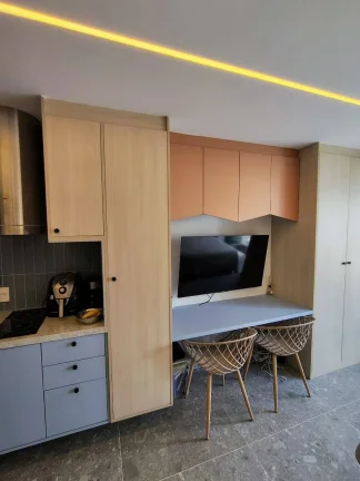 Imagem Studio Pinheiros - 28M², 1 Dorm, Mobiliado.