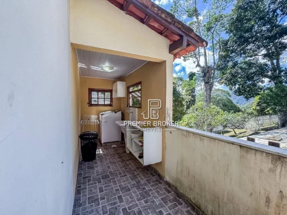 Imagem Casa à venda, 166 m² por R$ 810.000,00 - Cascata dos Amores - Teresópolis/RJ
