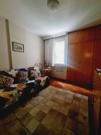 Imagem VENDO APARTAMENTO NA RUA APINAGES !!!