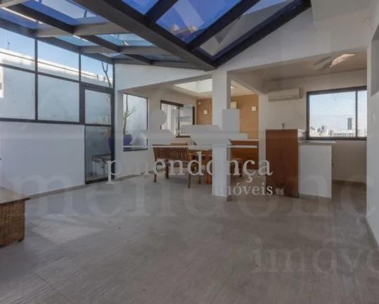 Imagem Cobertura Duplex com 260m² em ótimo estado de conservação a venda nas Perdizes.