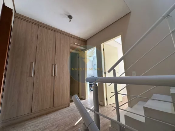 Imagem Casa triplex com quintal e suíte master  Granja Viana