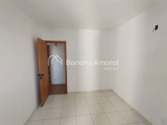 Imagem Ótimo apartamento a venda, em frente o shopping Iguatemi.

Apartamento com 84m², com 3 quartos, se...