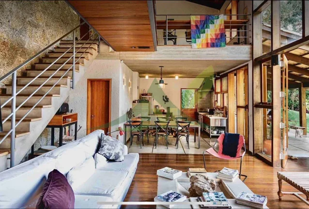 Imagem Sítio de Montanha à Venda em Atibaia-SP: 42.000m² de Natureza e Conforto