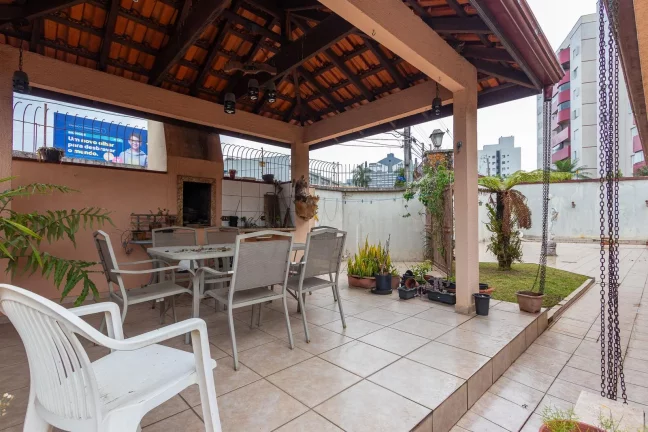 Imagem Casa comercial/residencial à venda no Portão Curitiba