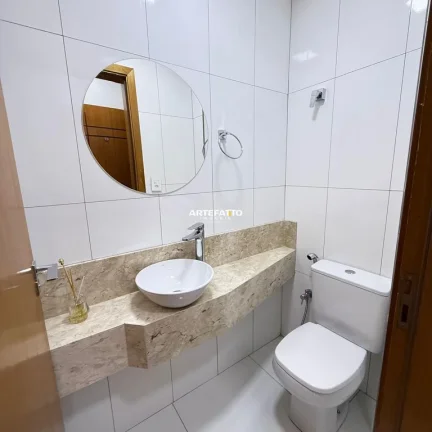 Imagem Vende-se Apartamento Novo, com planejados Área Central