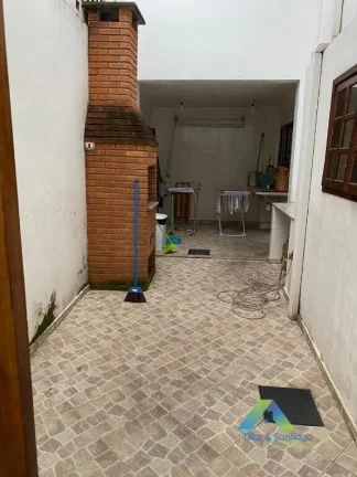 Imagem Sobrado a 5 minutos da estação do metro Santa Cruz, 140 metros, 3 dormitórios, 2 vagas localização privilegiada e ótimo valor !