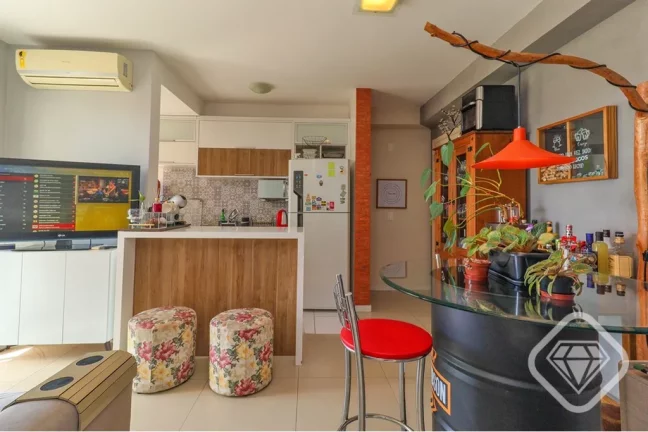 Imagem Apartamento moderno e ensolarado no Condomínio Veríssimo

Uma excelente oportunidade para quem bus...