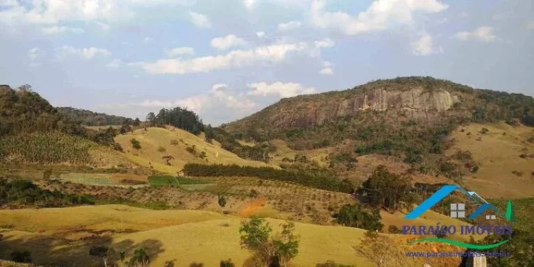 Imagem Paraíso Ecológico na Serra da Mantiqueira: Terreno com Vista Panorâmica!
